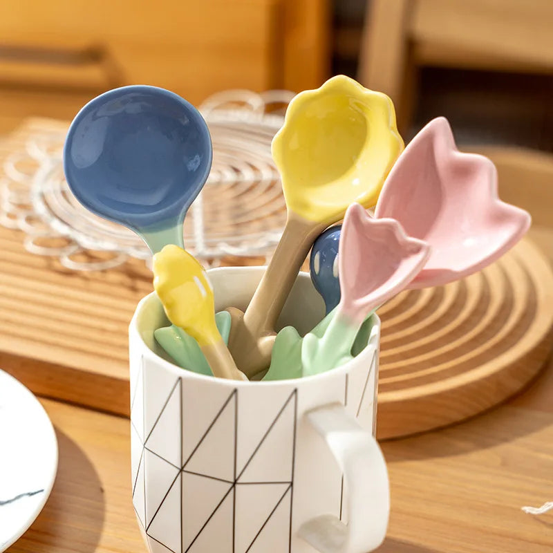Ceramic Flower Spoons, Tulip Shaped Creative Ceramic Spoon, Cute Student Hand-painted Coffee Milk Stirring Spoon, Tableware, 1 P