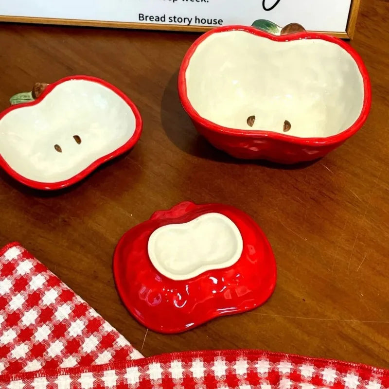 Cute Creative Apple Modeling Ceramic Dishes Kitchen Yogurt Bowls Salad Bowls Seasoning Dishes Table Decoration.